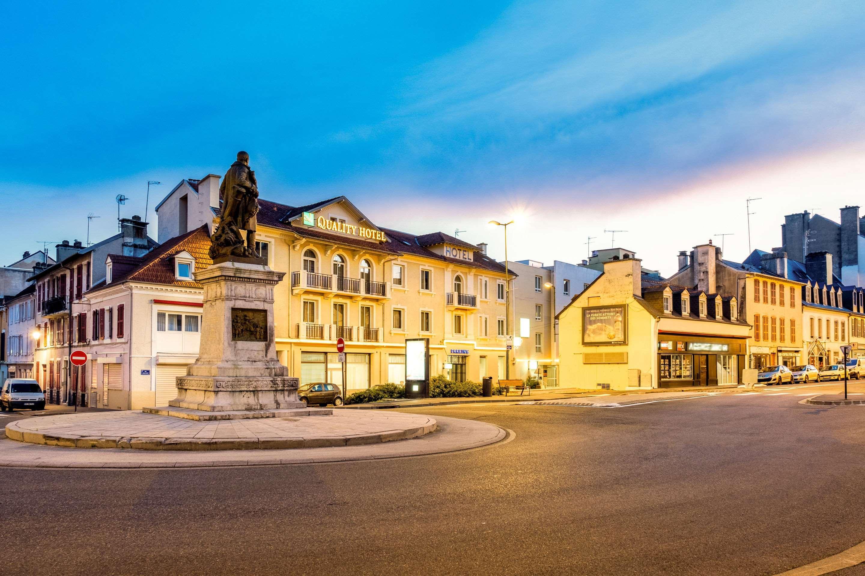Quality Hotel Pau Centre Bosquet Exterior foto